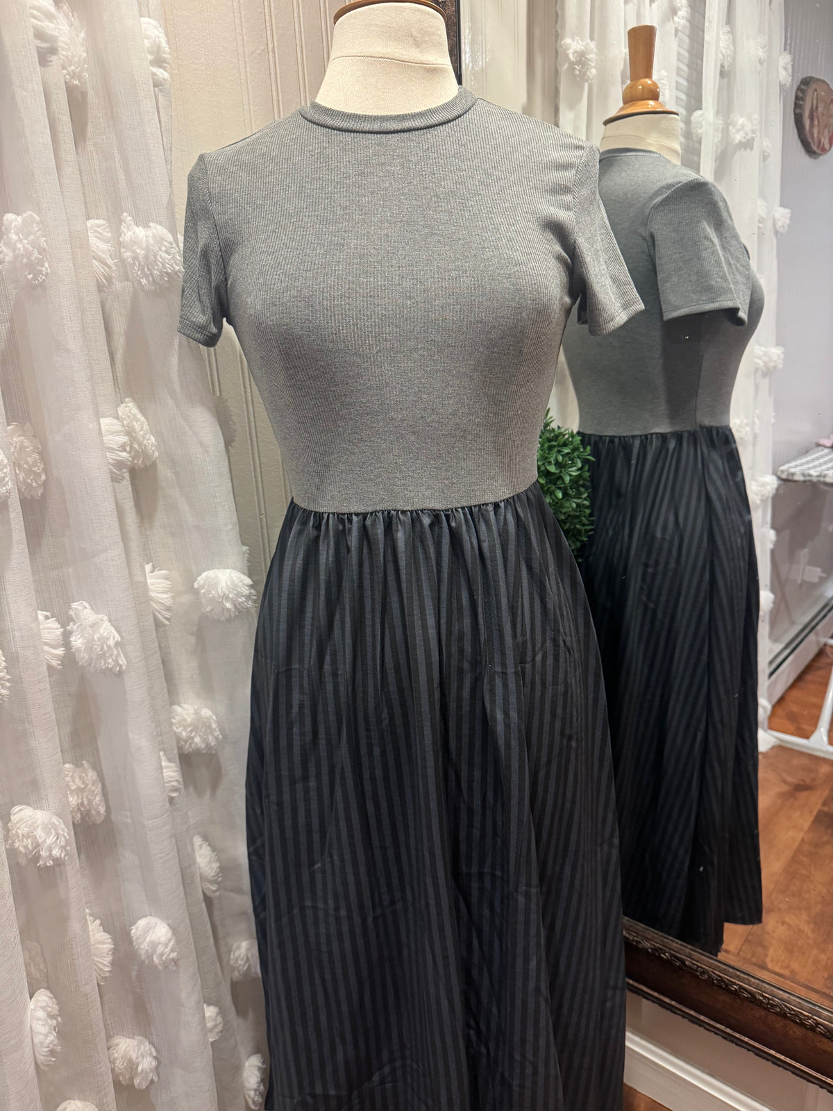 Pleated Midi Dress with Fitted Knit Top - Charcoal