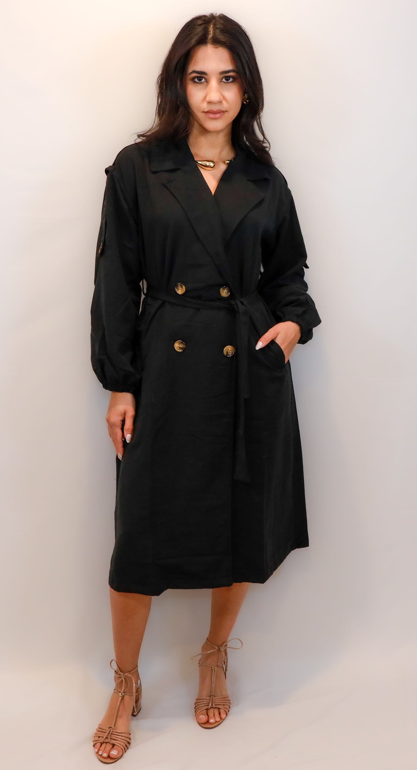Chic Dress Coat – Style & Dignity