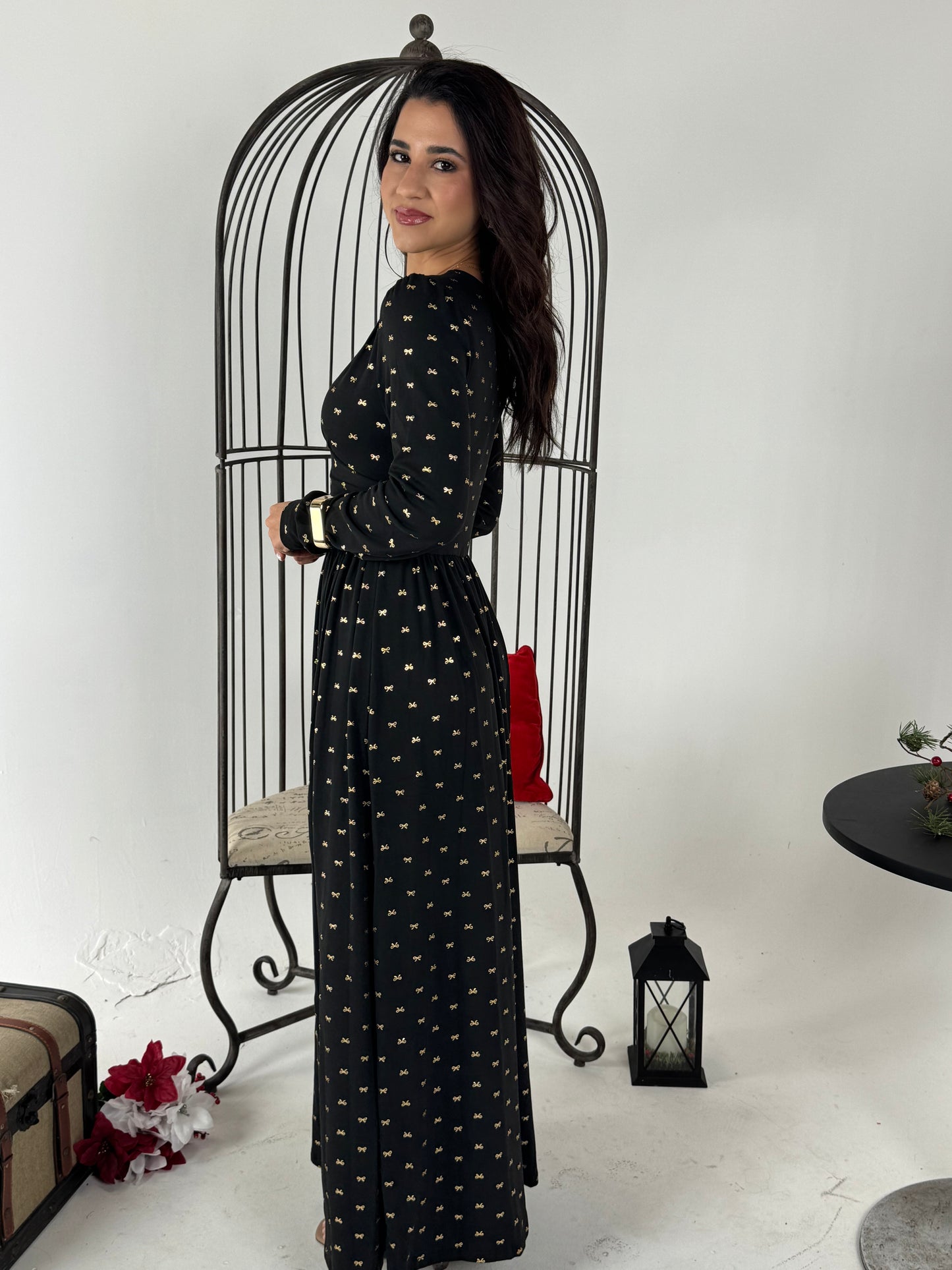 Elegant Vintage V Neck Lace Print Maxi Dress with Gold Bow